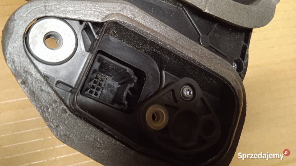 OPEL INSIGNIA B HB ZAMEK DRZWI TYŁ LEWY Zbierkowo sprzedam