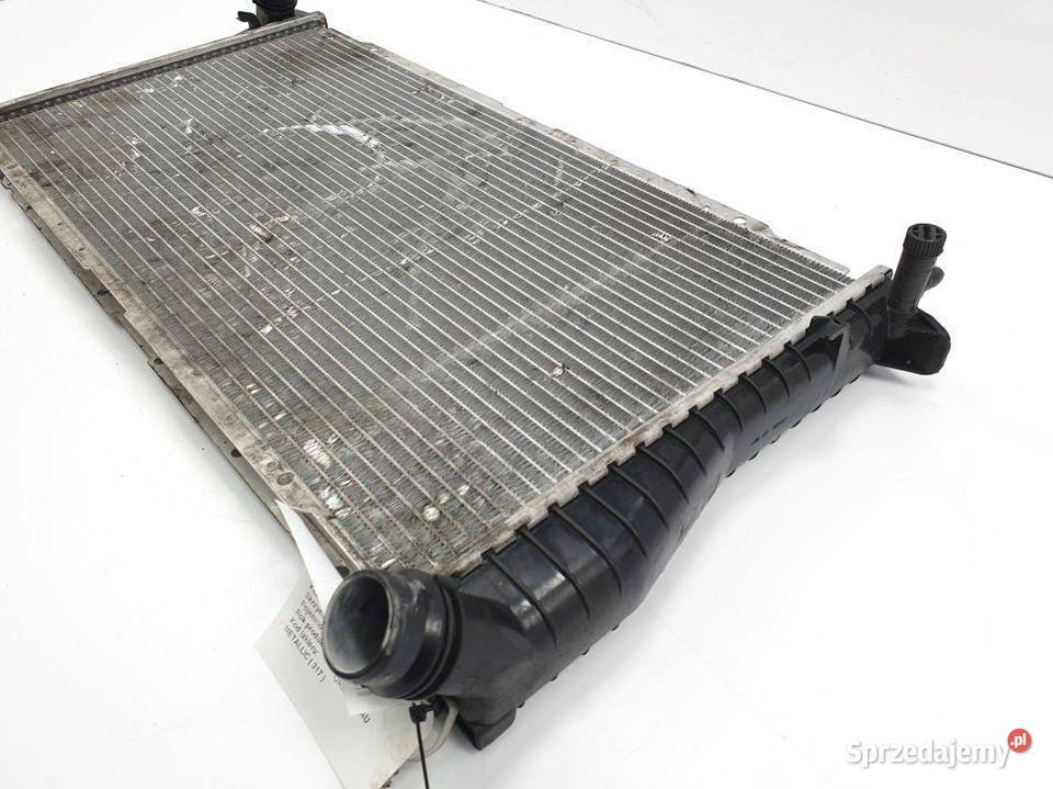 CHŁODNICA WODY BMW E39 530D osobowe Pozostałe sprzedam