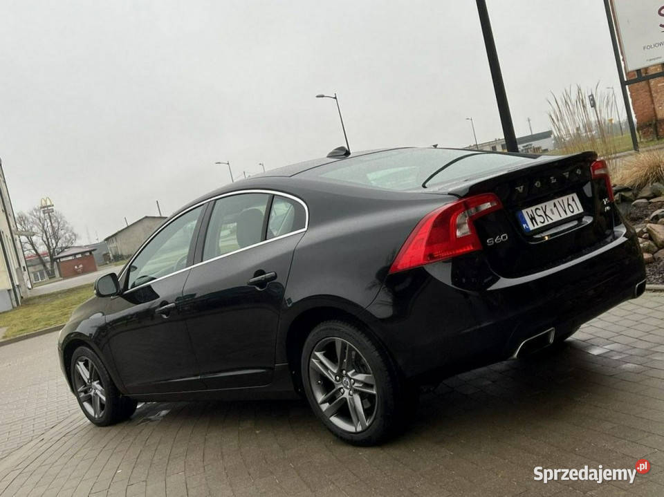Volvo S60 25T T5 AWD Key les go DVD Skóra Navi