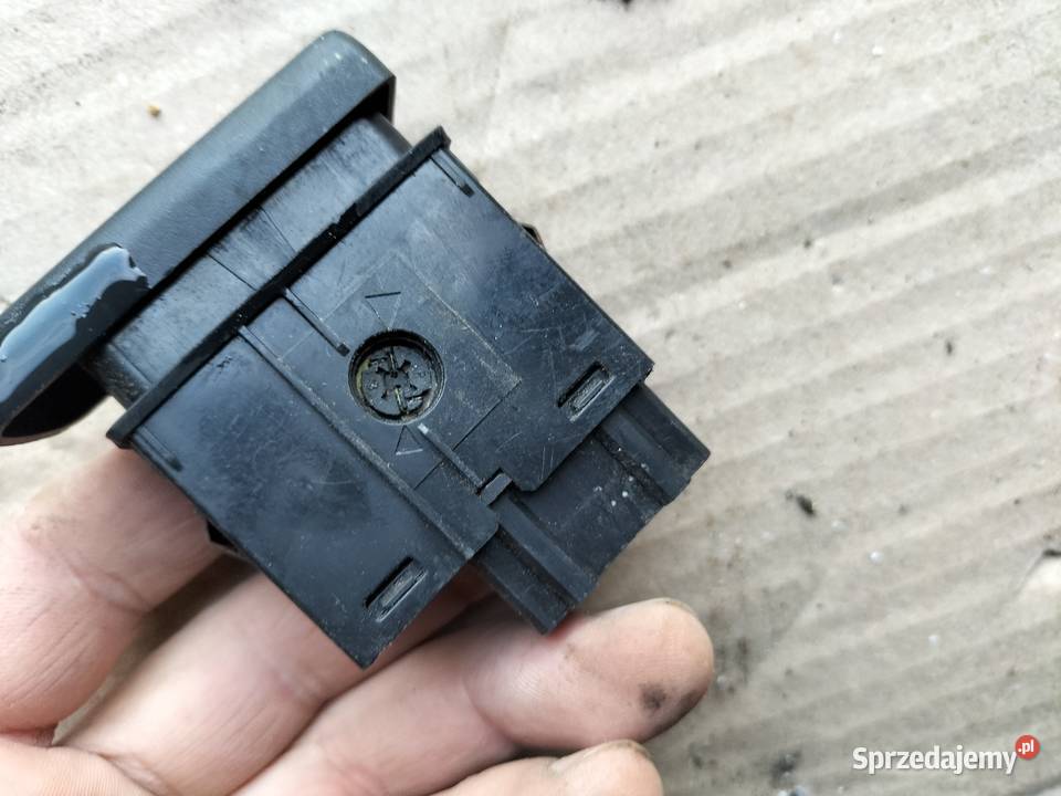Wyłącznik włącznik świateł awaryjnych ROVER 600 osobowe Kamień-Kolonia