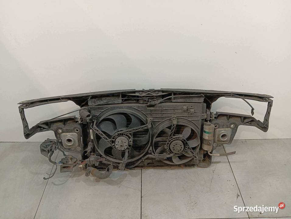 PAS PRZEDNI KOMPLET Audi A3 I 19962003 8L Pasy przednie i tylne sprzedam