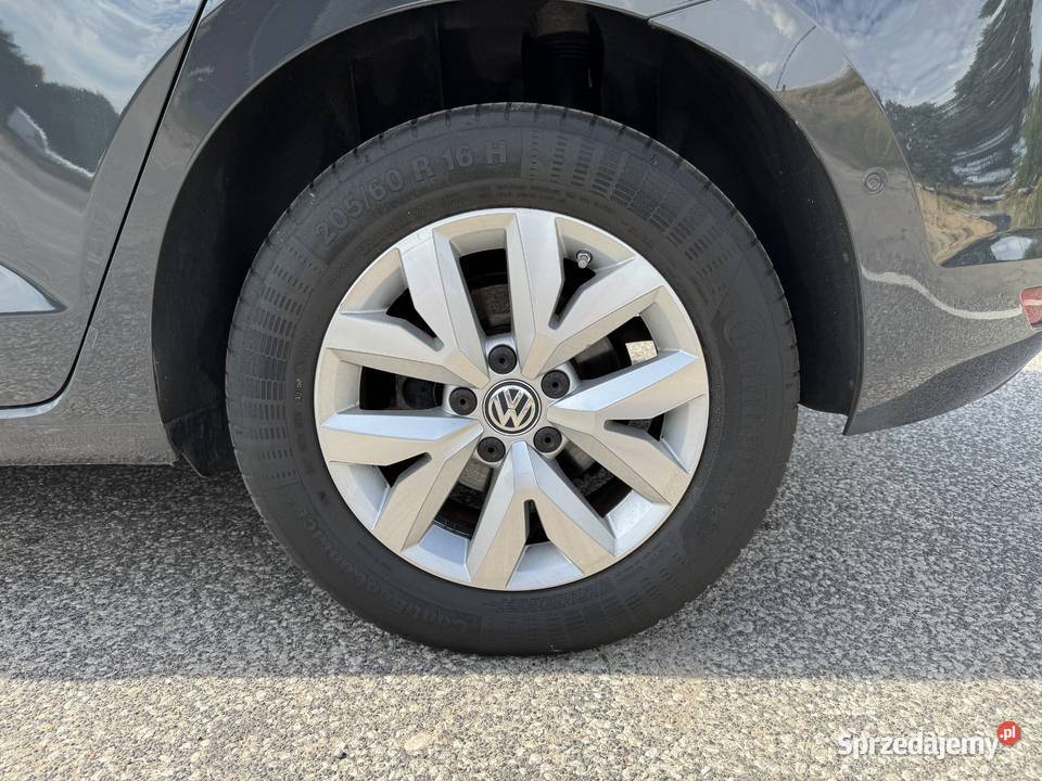VW Touran 20 DIESEL Klimatronik Automat światła LED Konin