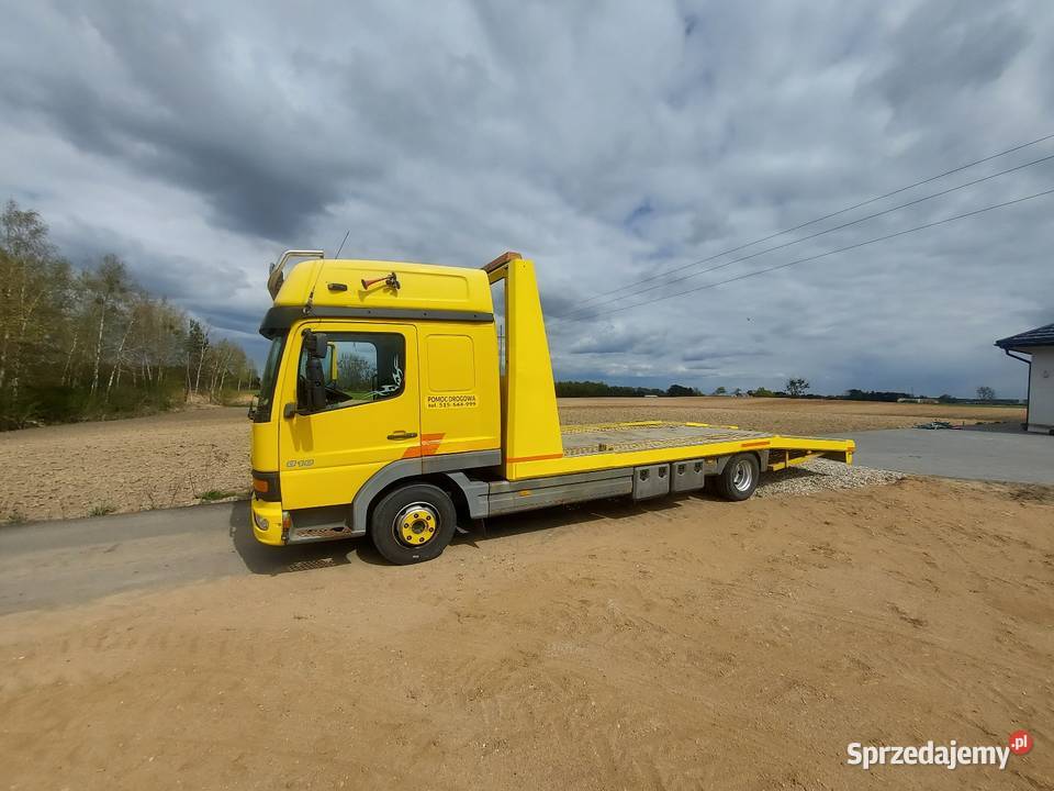 Mercedes atego autolaweta pomoc drogowa Rok produkcji 2004 Autolawety Motoryzacja podlaskie