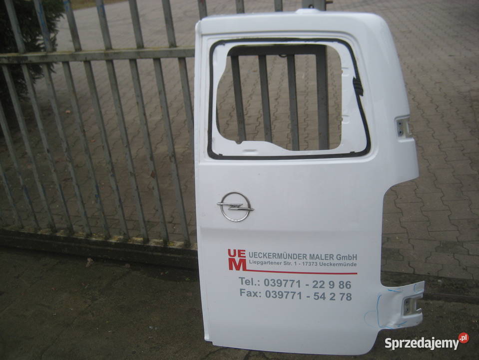 opel vivaro c 1926r drzwi tył prawe Rakoniewice