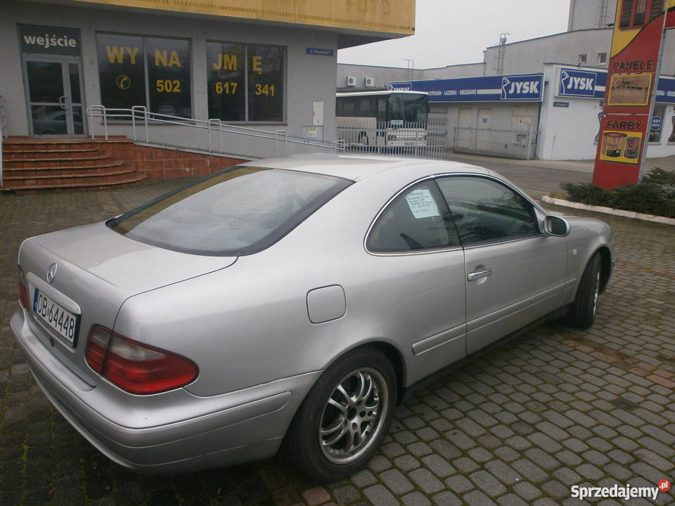 Mercedes Benz CLK 200 sliczny srebrny w ciaglej lakier metallic Brzeg