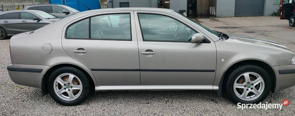 Skoda Octavia 1 16 MPI 102 Salon nowy silnik 35 Bytom