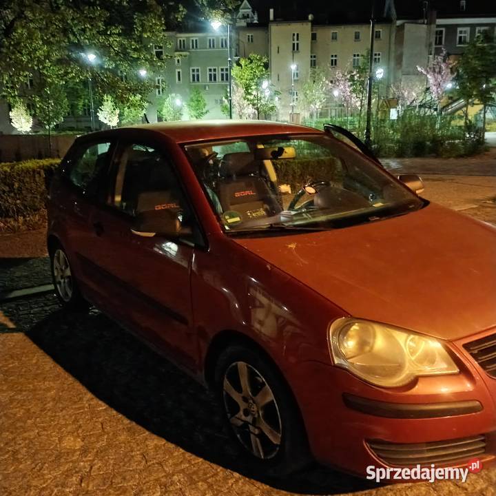 Sprzedam volkswagen polo 2006 stan 1400cm3 Wałbrzych