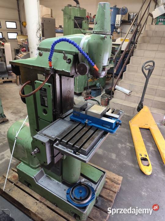 Frezarka uniwersalna narzędziowa Avia Fnc 25 FUS Frezarki Maków Podhalański