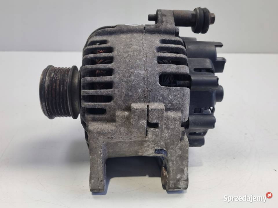 ALTERNATOR Nissan Note 15 DCI 8200667608 valeo Rudka