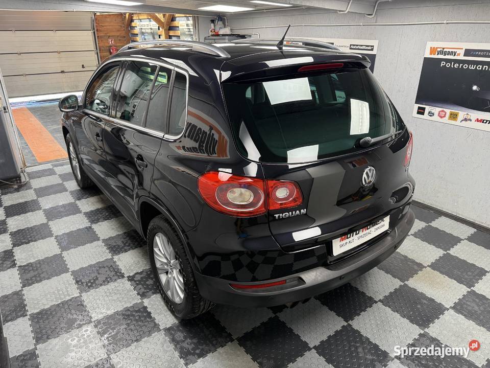 VW Tiguan Benzyna 14TSI czarny pełna dokumen klimatyzacja wielkopolskie Poznań