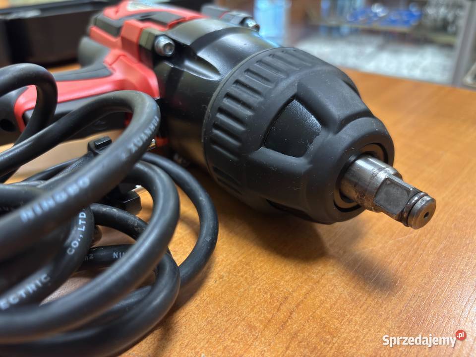 Klucz Udarowy Elektryczny YATO YT82021 1020W