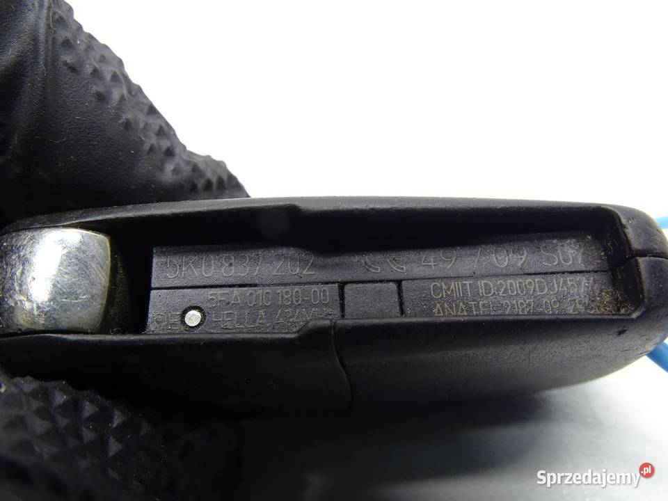 KLUCZYK PILOT NADAJNIK 434 MHZ 5K0837202 VW sprzedam