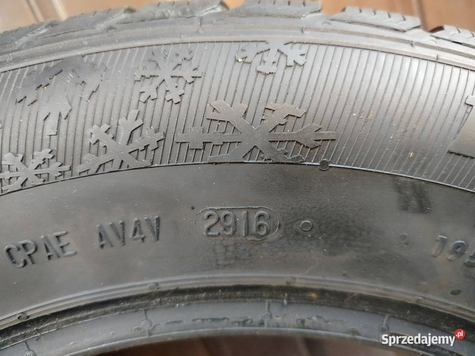 1956515 Zima General 2016r Skarżysko-Kamienna sprzedam