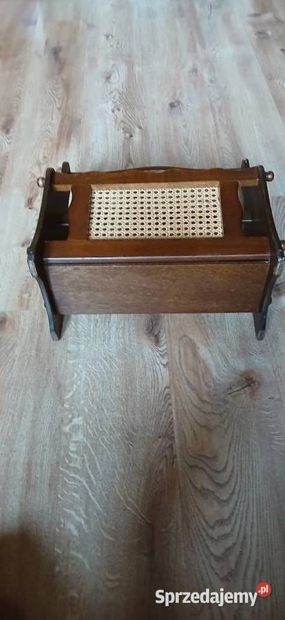 Stojak na gazety małopolskie Kraków