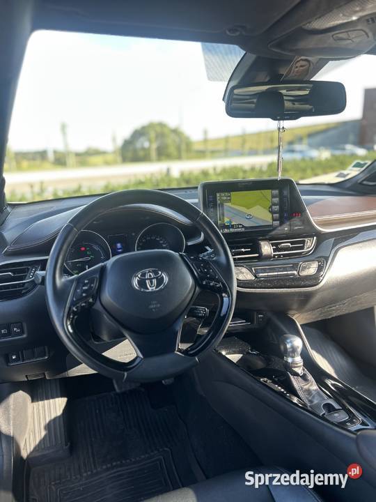 Toyota CHR Wołomin