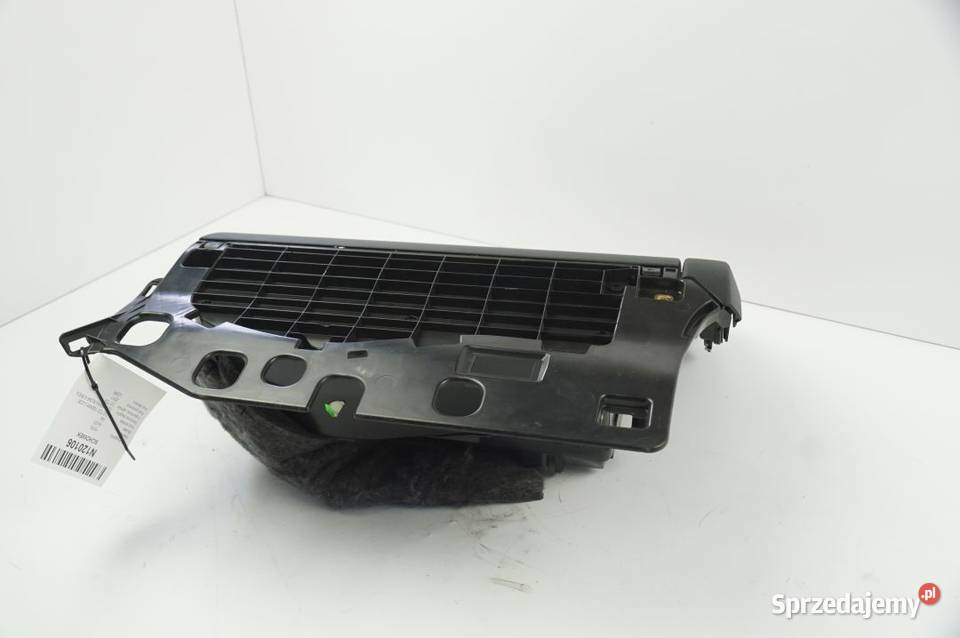 8K1857035C A4 B8 SCHOWEK osobowe