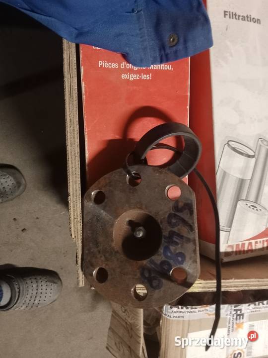 Dolny czop zwrotnicy kompletny 943167 Rudno sprzedam