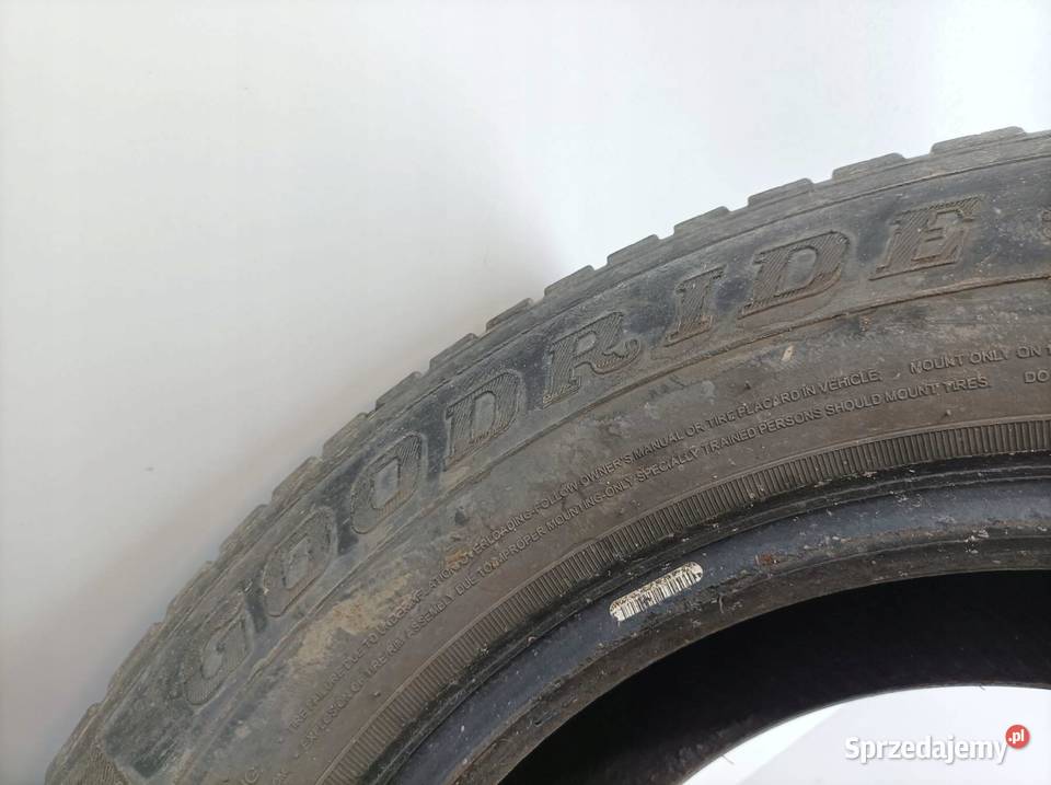 2x OPONA ZIMOWA GOODRIDE SW612 22565R16C 2318550 sprzedam