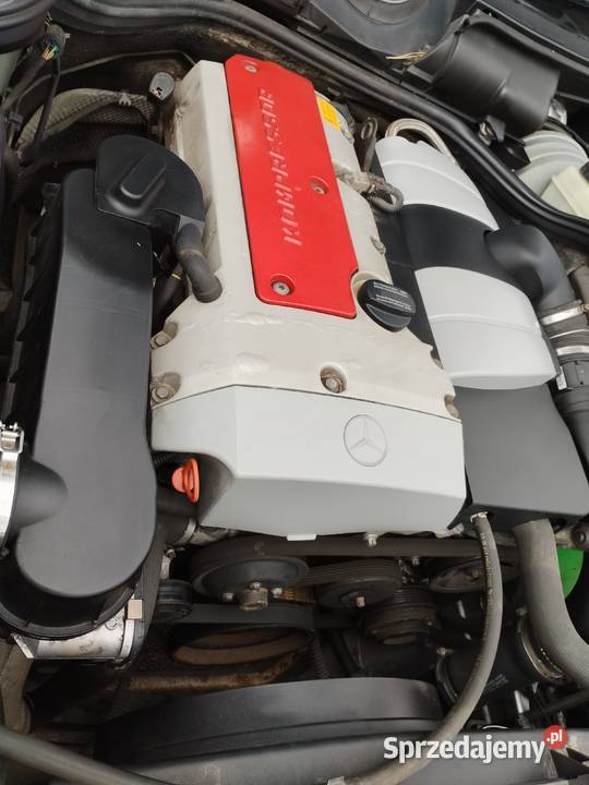 MercedesBenz E W210 20 Mercedes kompressor bez radio