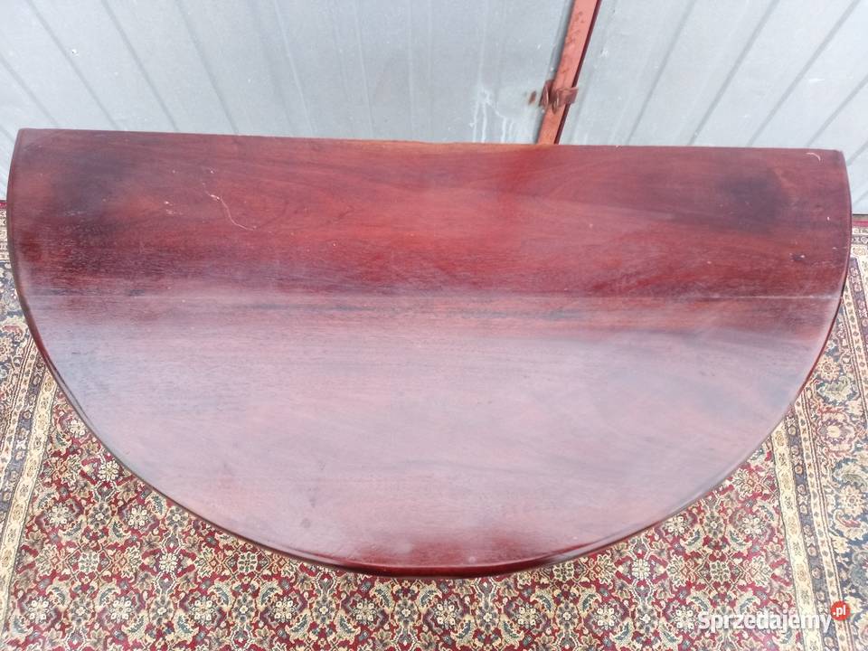 Stolik sprzedam Borówno