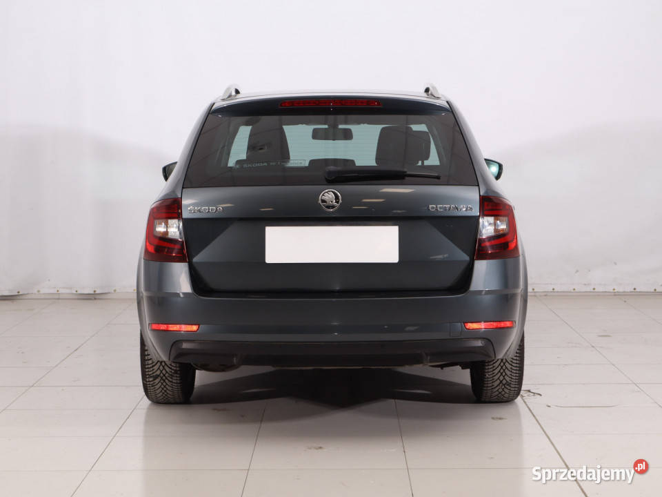 Skoda Octavia 15 TSI Piaseczno