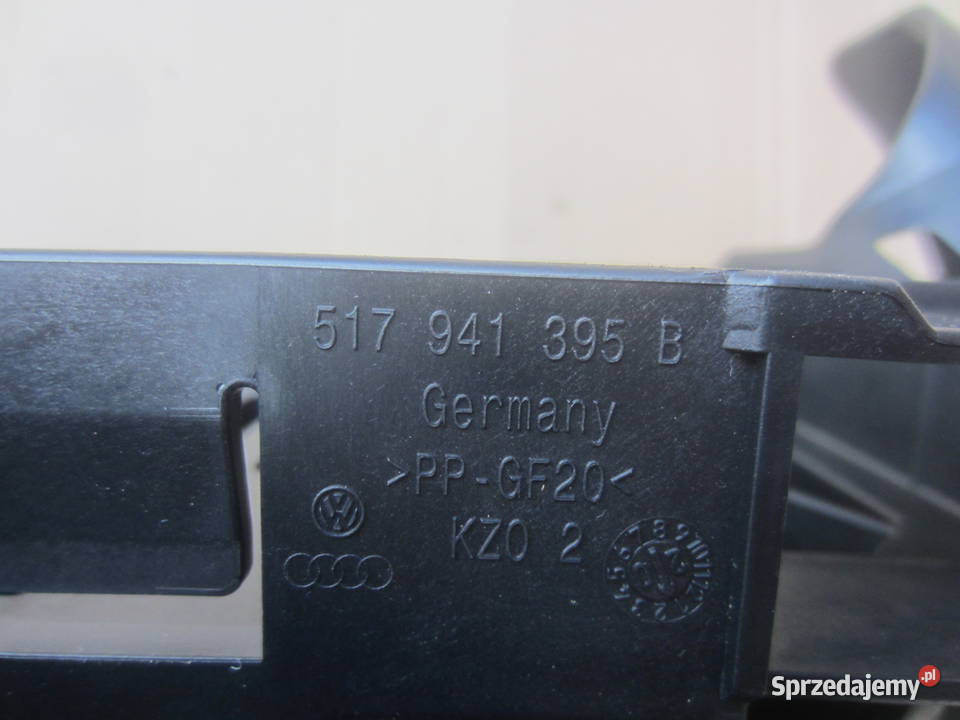 mocowanie skrzynki bezpieczników 517941395 vw Szczecin