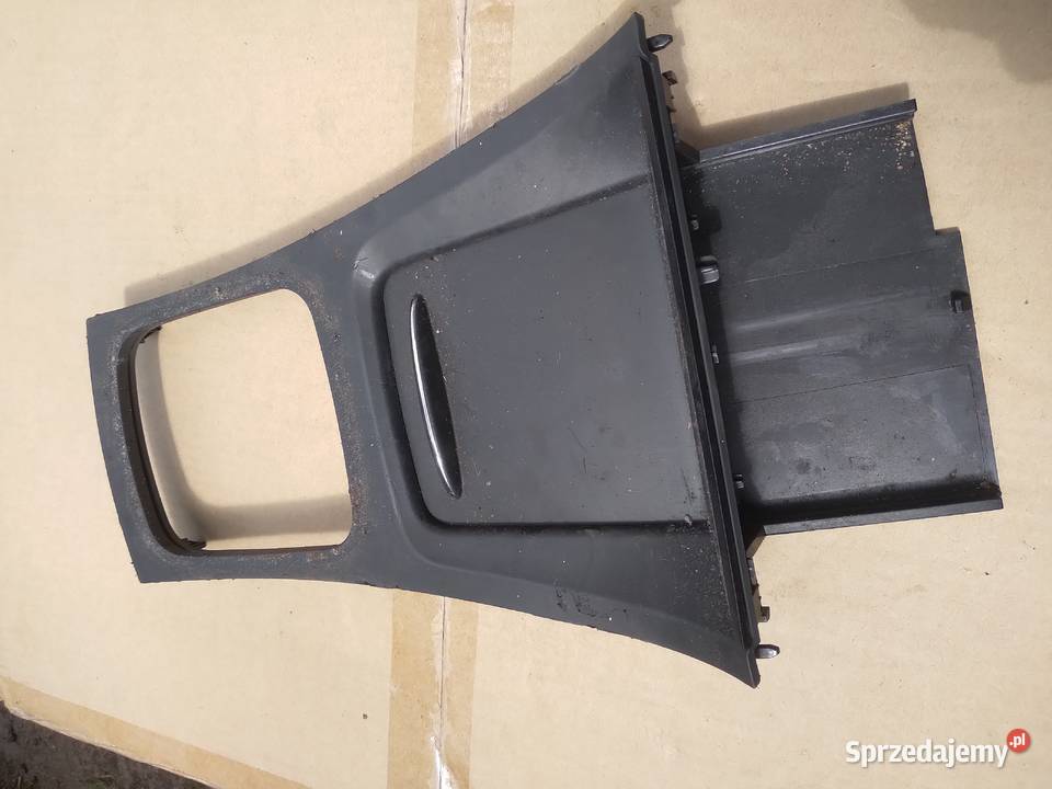 Mercedes w169 Aklasa ramka tunelu środkowego Strzelce Krajeńskie