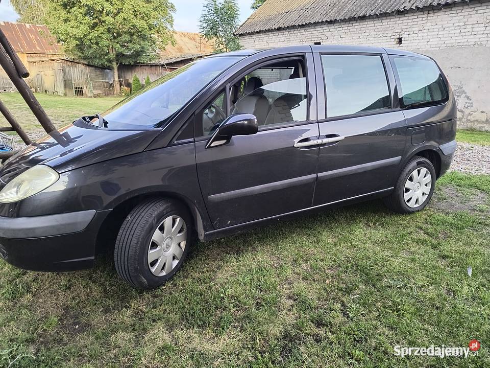 Sprzedam Citroen C8 z przebiegiem 148 i z nową C8 mazowieckie Węgrów