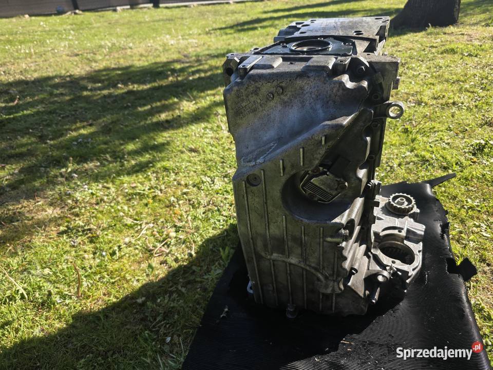 Blok Silnika Vw T5 25 TDI BNZ 070 103 021L małopolskie Skawina sprzedam