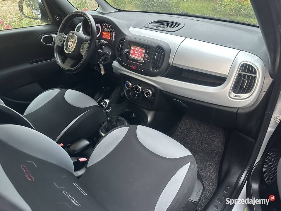 Fiat 500L 14 16V 95 93000 2014 z Niemiec światła przeciwmgielne Przeworsk