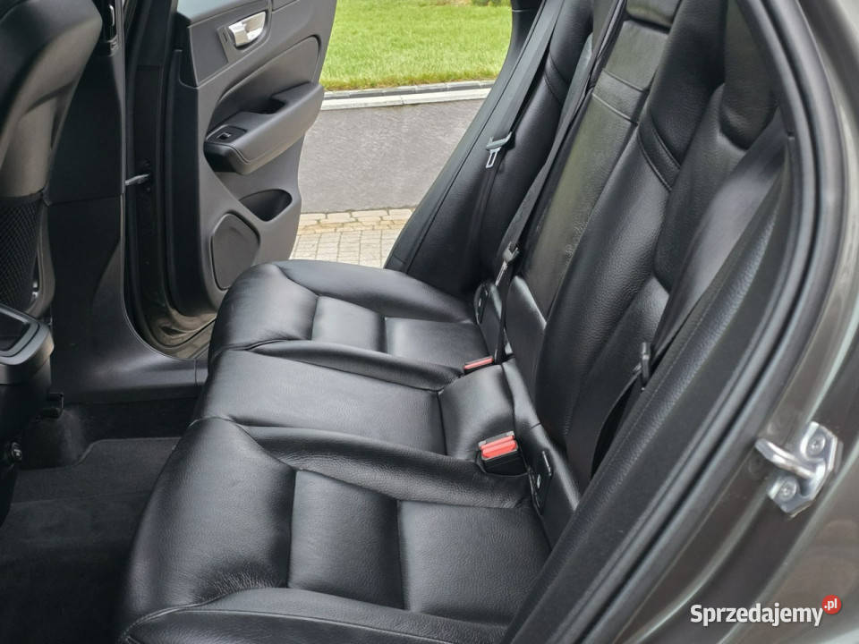 Volvo XC 60 D4 20 Diesel Insciption II 2017 kujawsko-pomorskie Skępe