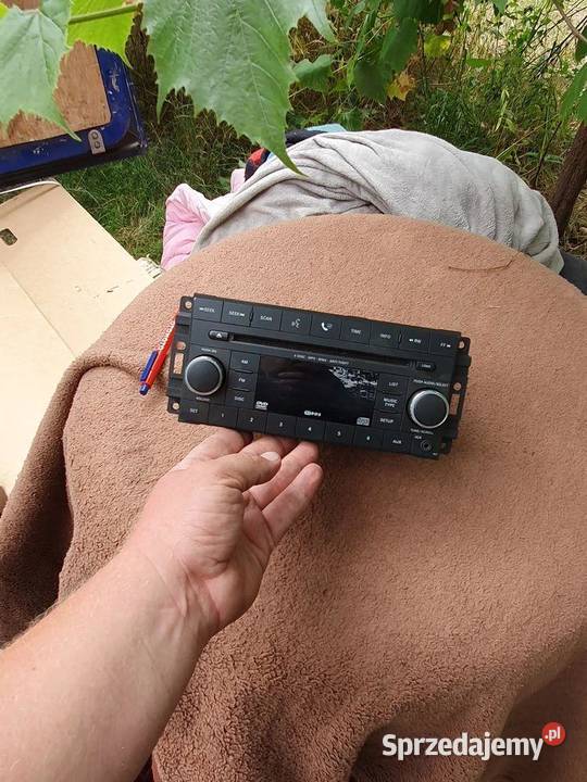Radio Dodge Journey Nitro 5064942AC