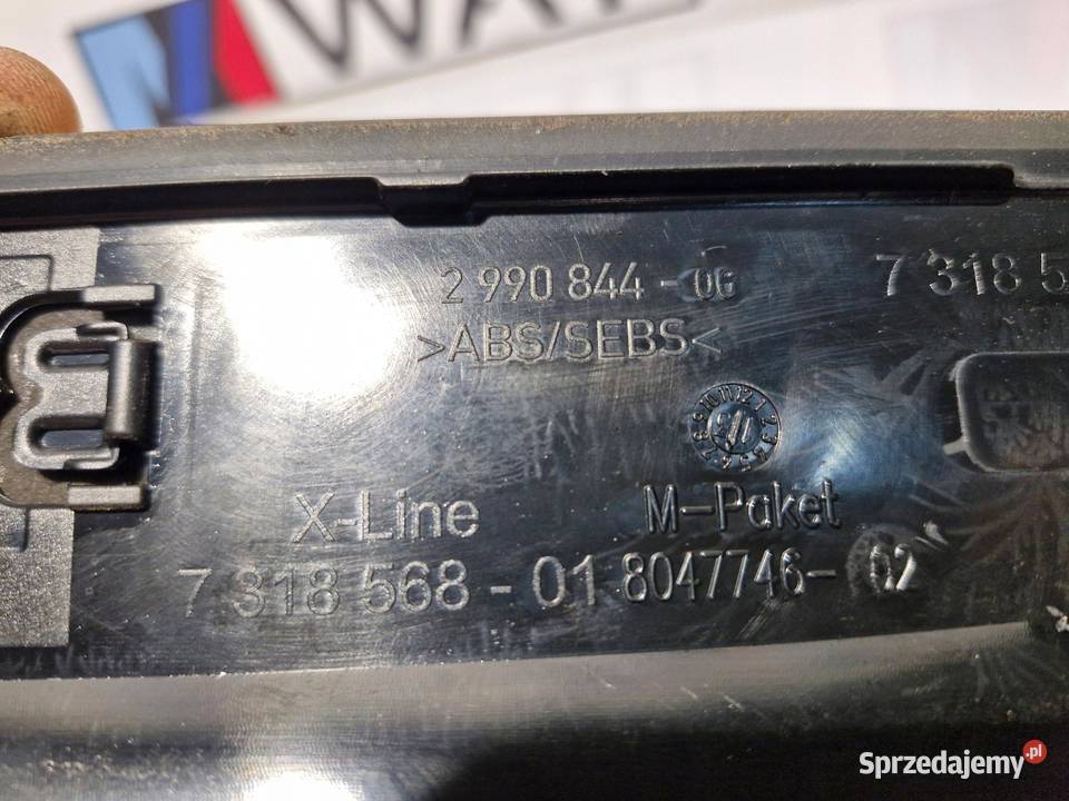 BMW X1 E84 X LINE LISTWY NAKŁADKI PROGOWE PRZÓD