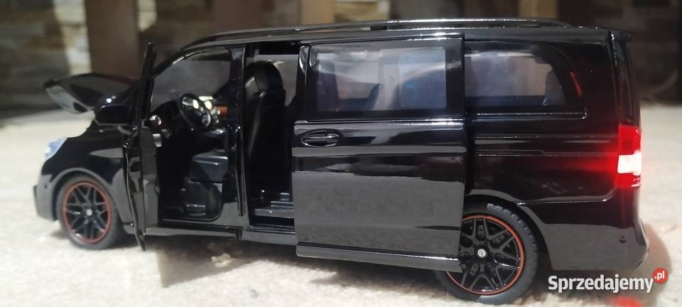 Mercedes Klasa V BRABUS B30S w skali 124 łódzkie Kutno