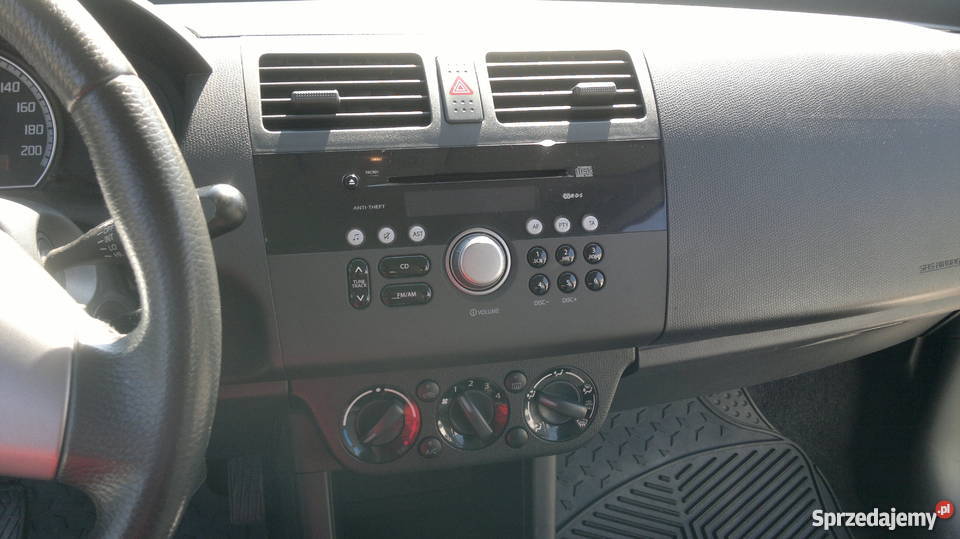 Suzuki Swift salon Polska elektryczne lusterka Swift