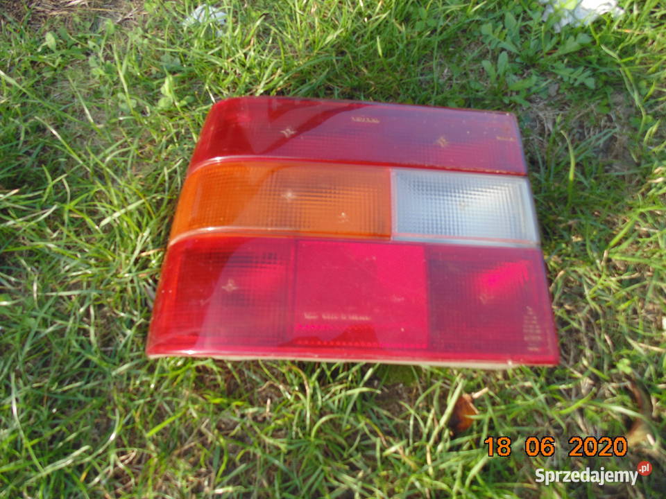 Lampa tylna prawa lewa Volvo 850 sedan 9194