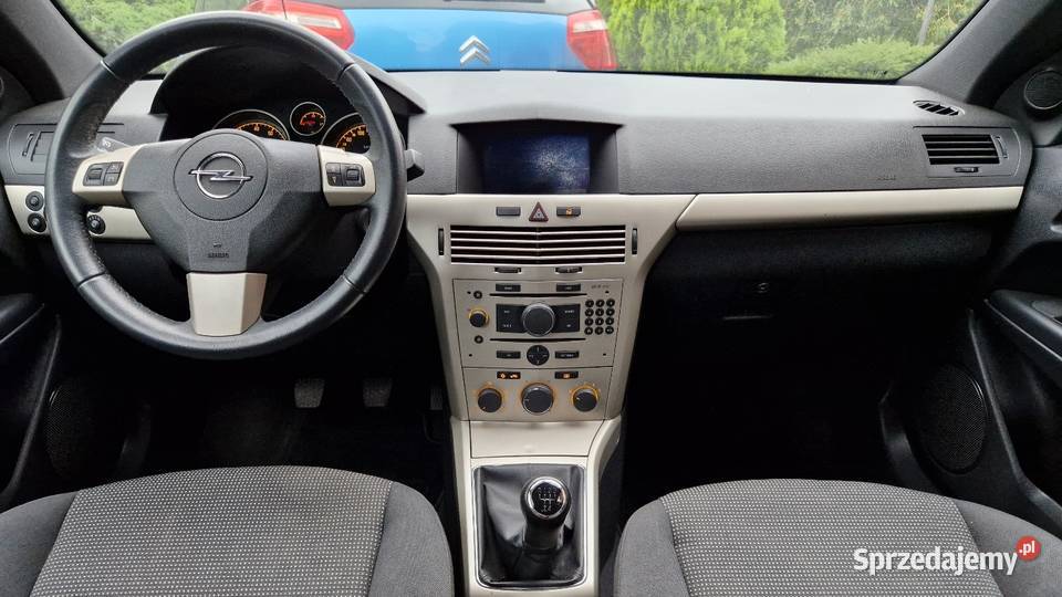 OPEL ASTRA TWINTOP 2007 18 benzyna kujawsko-pomorskie