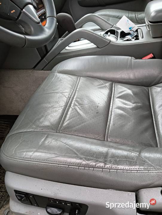 Sprzedam Porsche Cayenne poj silnika 4 5 benzyna nieuszkodzony Pobiedziska sprzedam