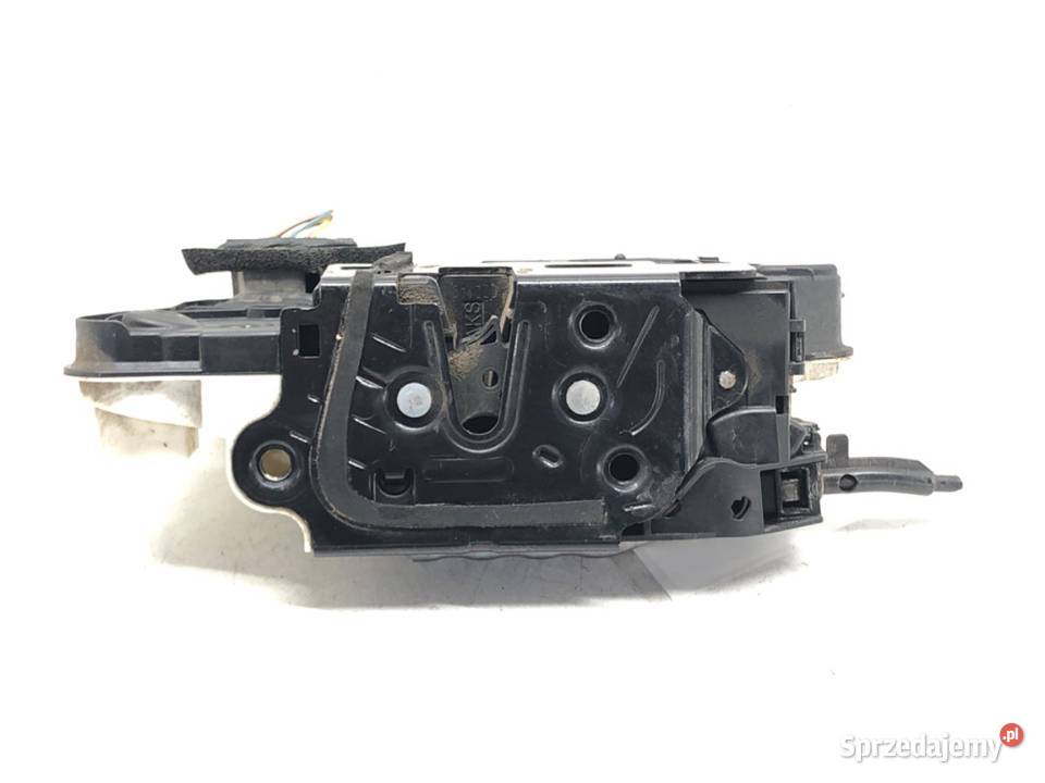 ZAMEK PRZÓD LEWY VW GOLF VI Hatchback 5K1837015