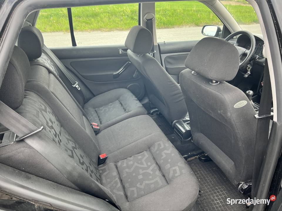 Sprzedam Volkswagen Golf Stary Dzików