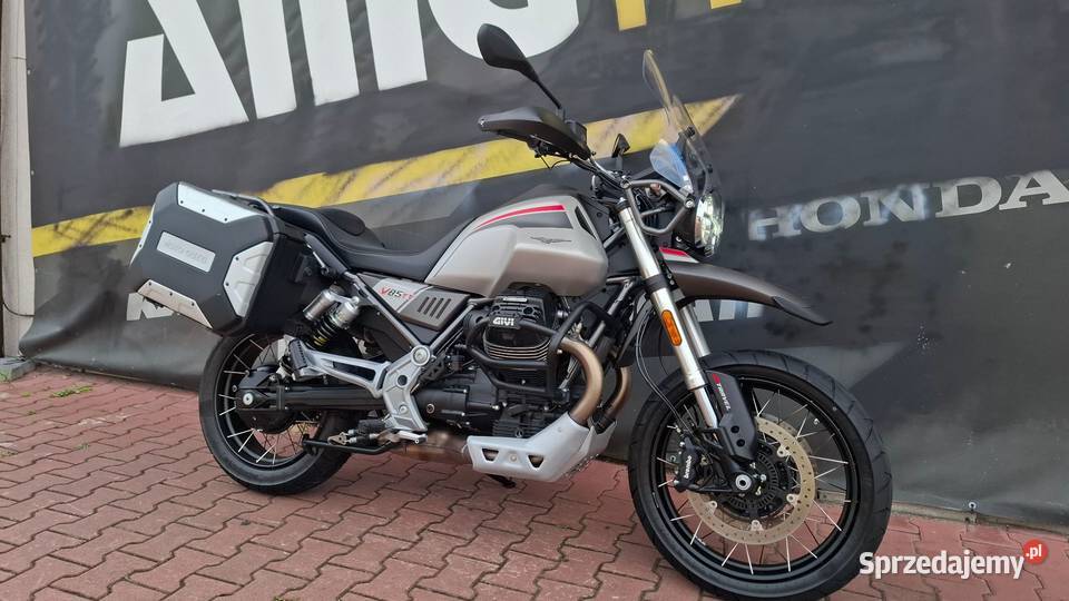 Moto Guzzi V85 Travel 2023 wał Kardana śląskie