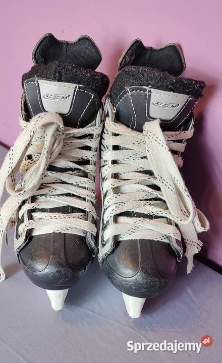 Łyżwy hokejowe CCM dzieci rozmiar 31 20 69 małopolskie Jasień sprzedam