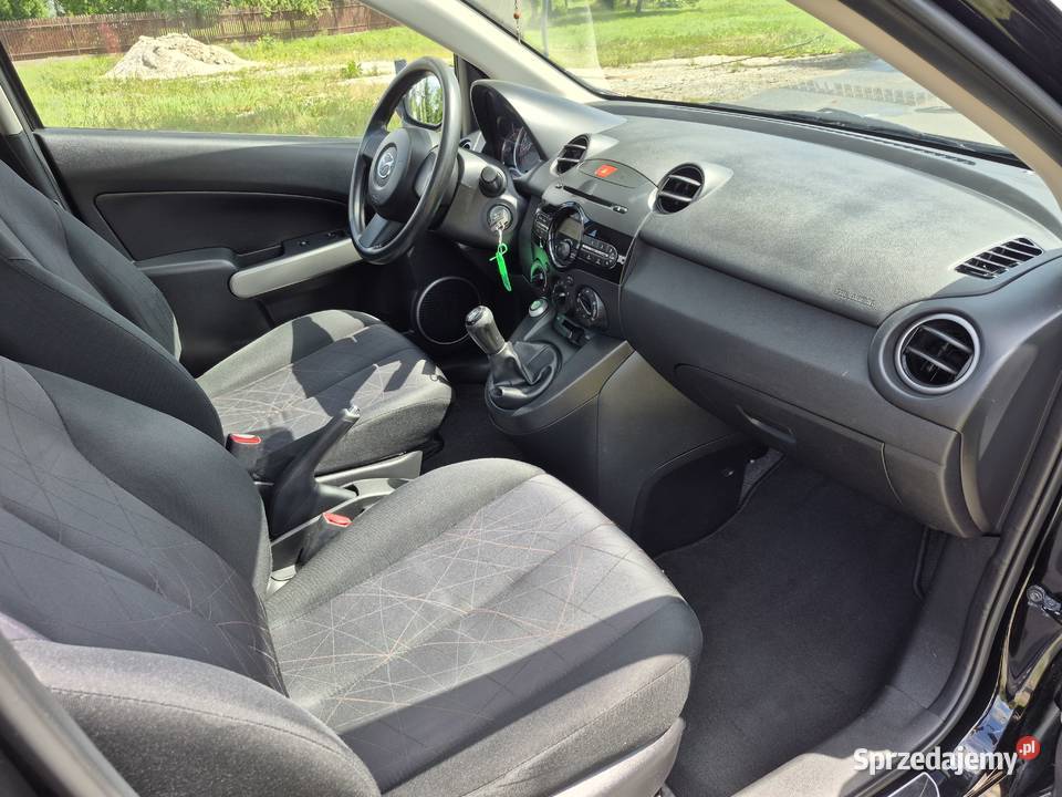 Mazda 2 13LPG gotowy do jazdy nowe sprzęgło centralny zamek Motoryzacja
