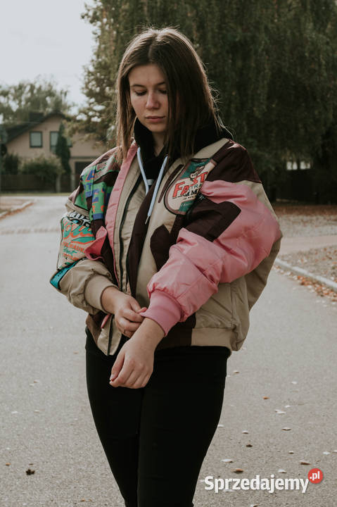 HIT 2021 kurtka bomberka Łódź