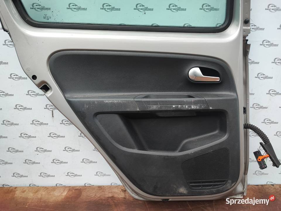 VOLKSWAGEN UP 15r drzwi lewe tył Kielce