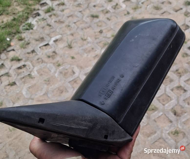 Lusterko manualne lewe Mercedes W124
