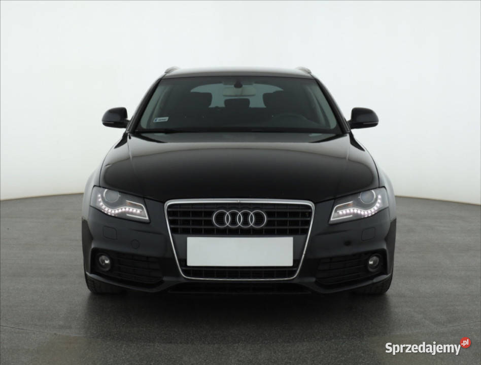 Audi A4 20 TDI manualna A4