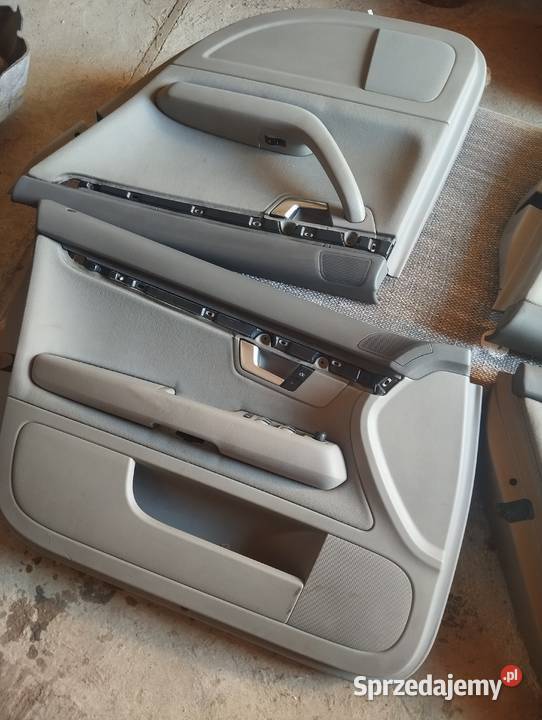 Audi A4 B7 środek szary fotele osobowe Krosno