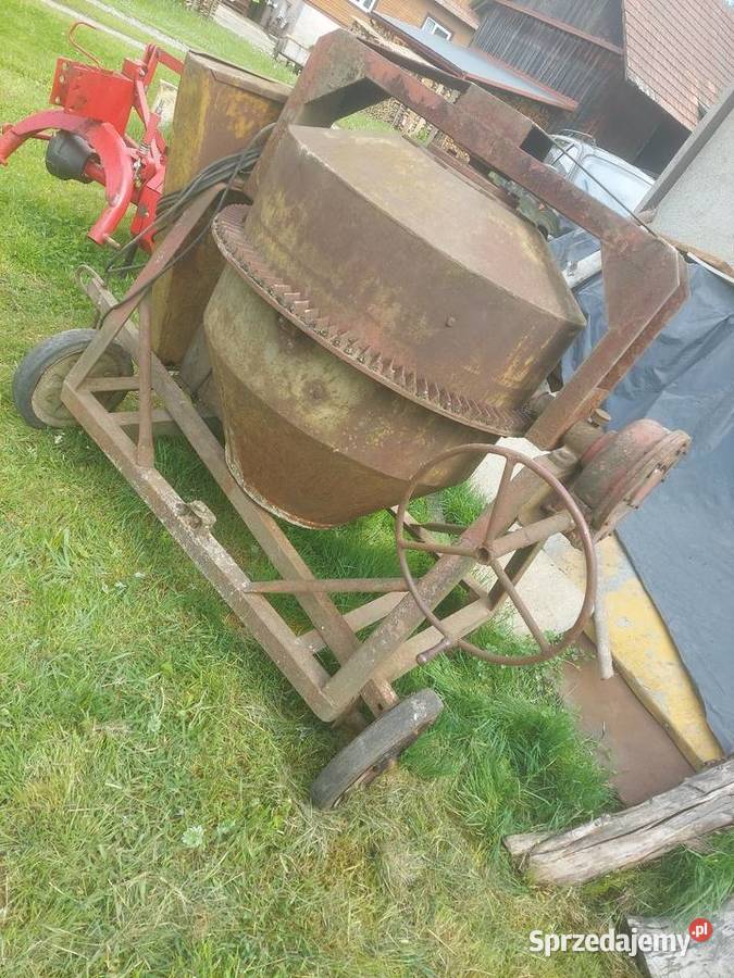 Betoniarka zm 250 l Blizne sprzedam