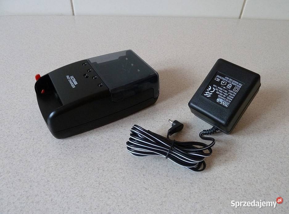 NOWA ULTRAszybka ładowarka TECHWORLD BC104V wi